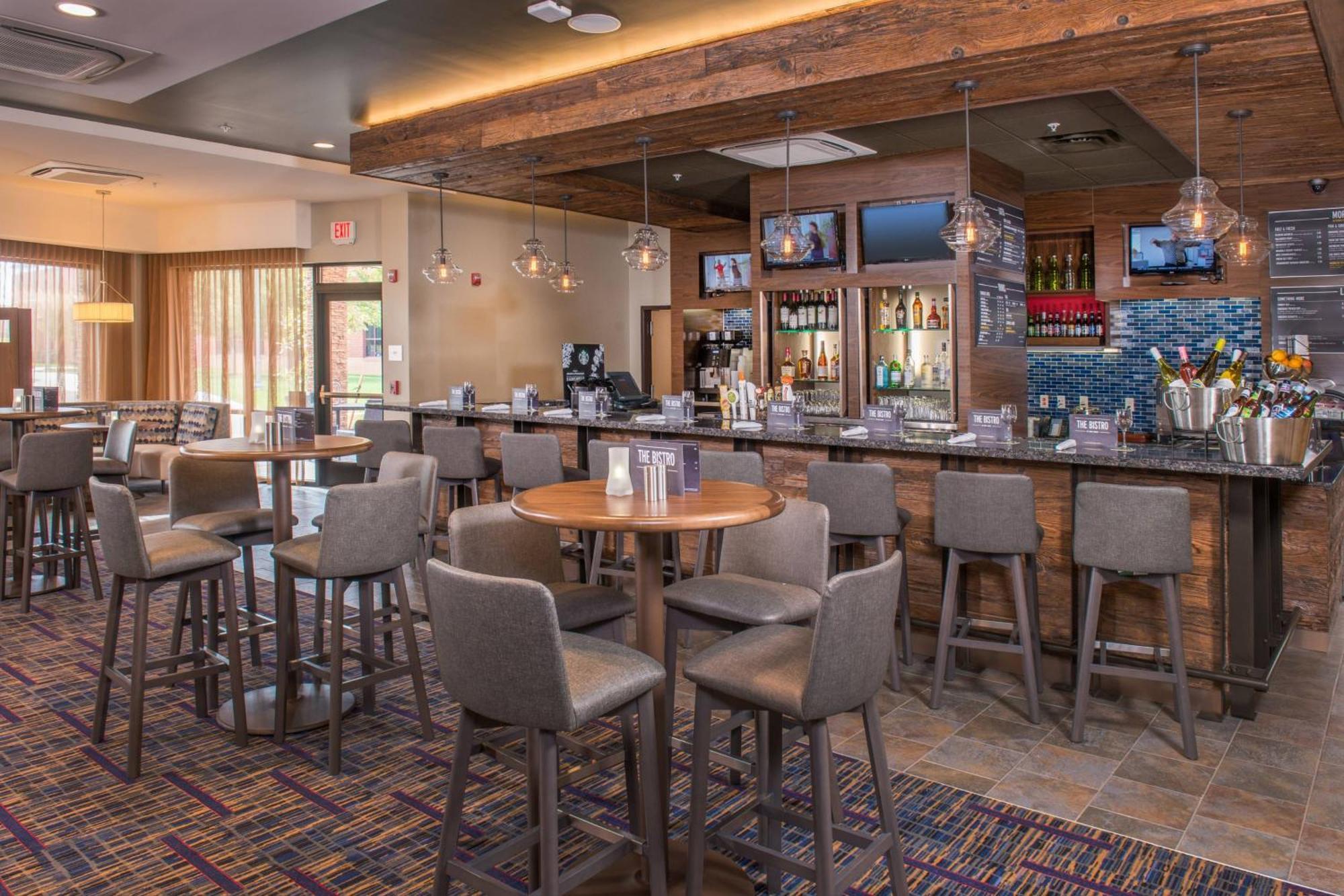 Courtyard By Marriott Hotel 3*